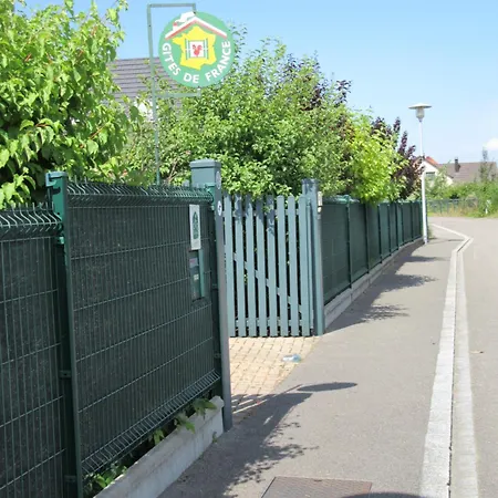 Charmante Avec Sur La Propriete * Hagenthal-le-Bas